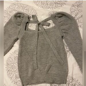 WAYF Gray sweater